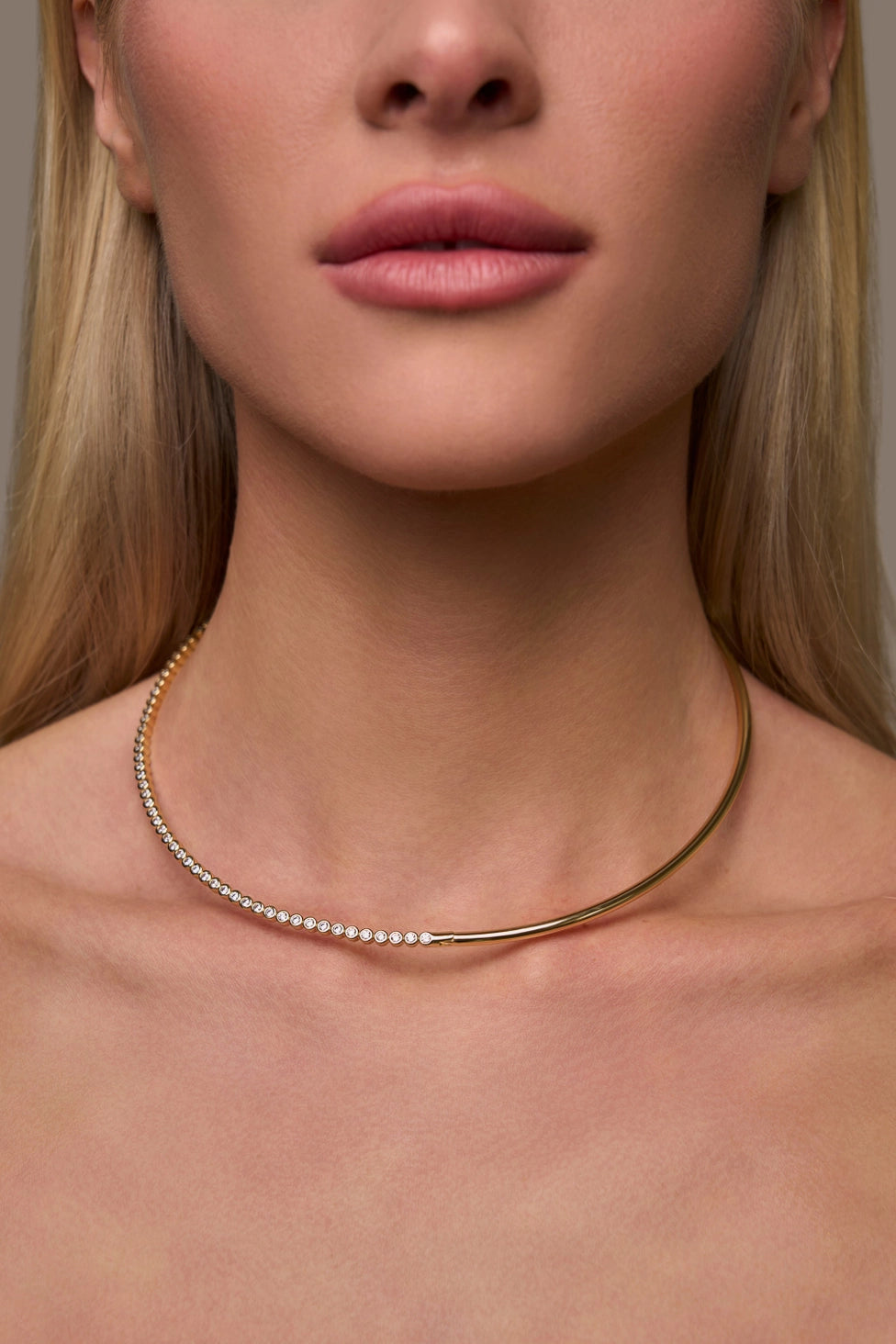 Lili Claspe Reese Collar